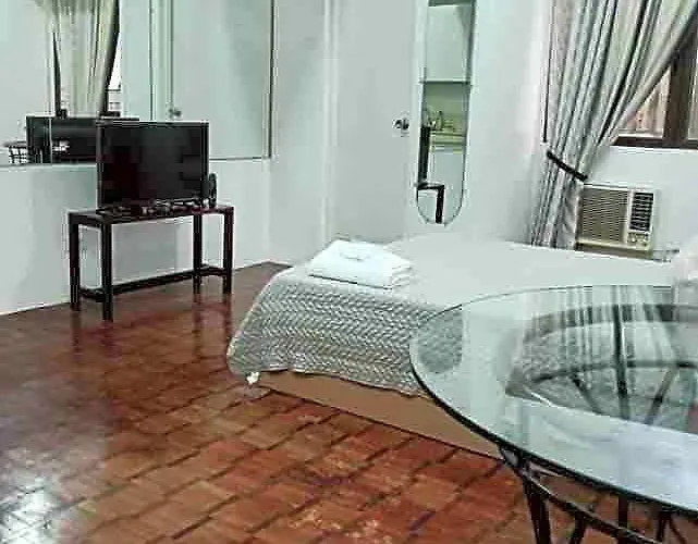 Hotel Lovely 1 Bedroom Across Greenbelt 5 Manila